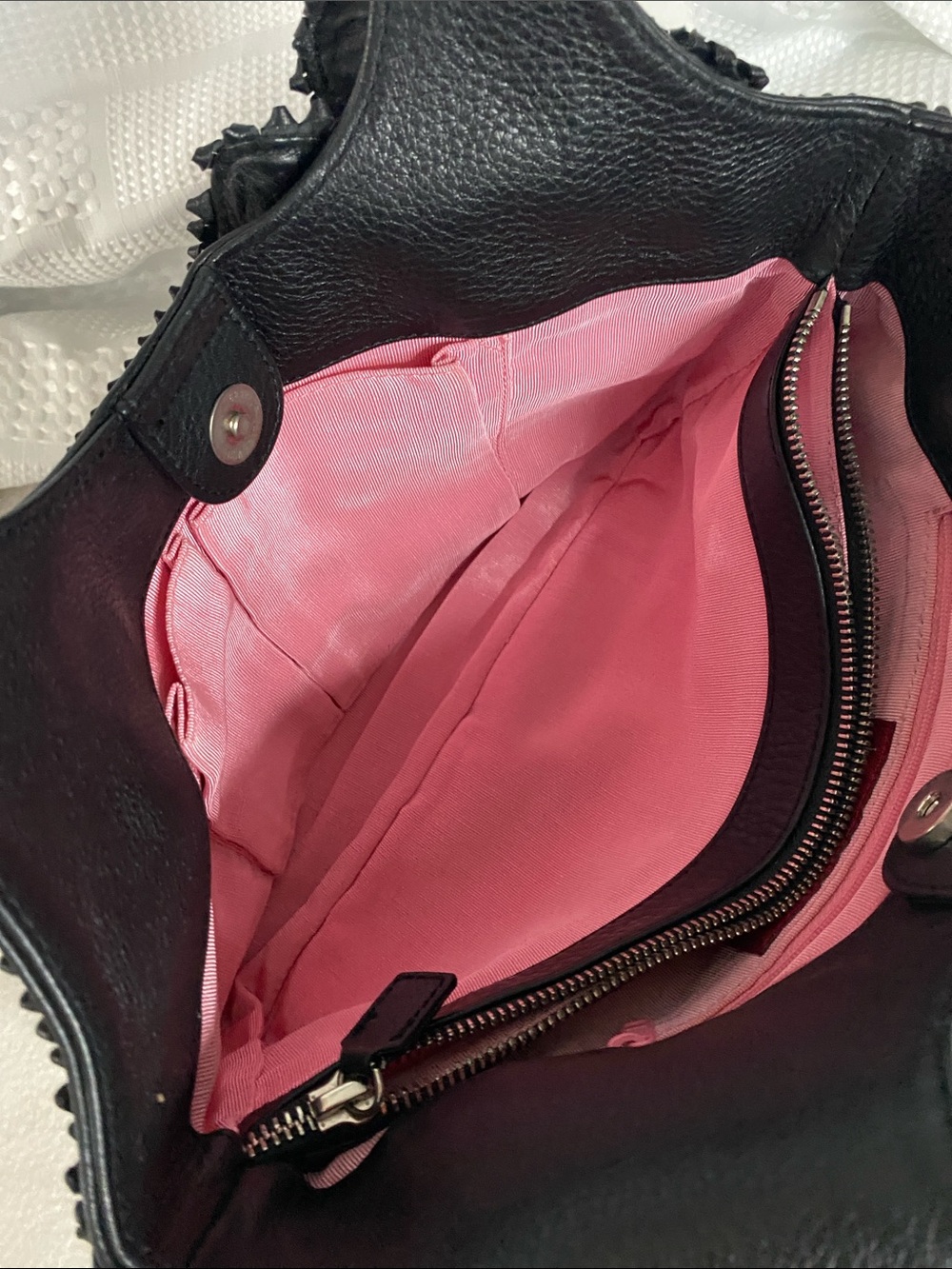 Isabella Fiore Black Pebbled Leather floral appliqué  Satchel Y2K Shoulder Bag - Picture 7 of 10